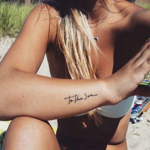 Protezione tatuaggi al sole